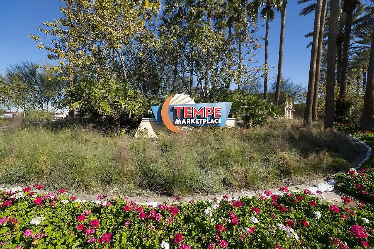230 Fully Furnished 1Br Suite-Prime Location Scottsdale