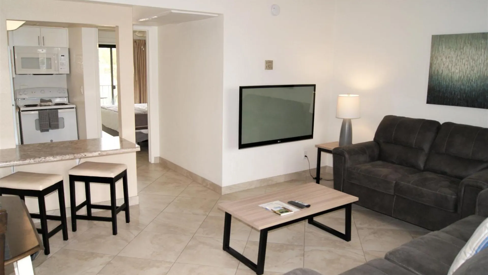 230 Fully Furnished 1Br Suite-Prime Location Scottsdale 0*,  USA